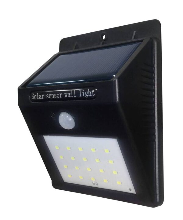 СОЛАРЕН СТЕНЕН ОСВЕТИТЕЛ ЧЕРЕН IP54 0.75W 6000K със сензор за движение